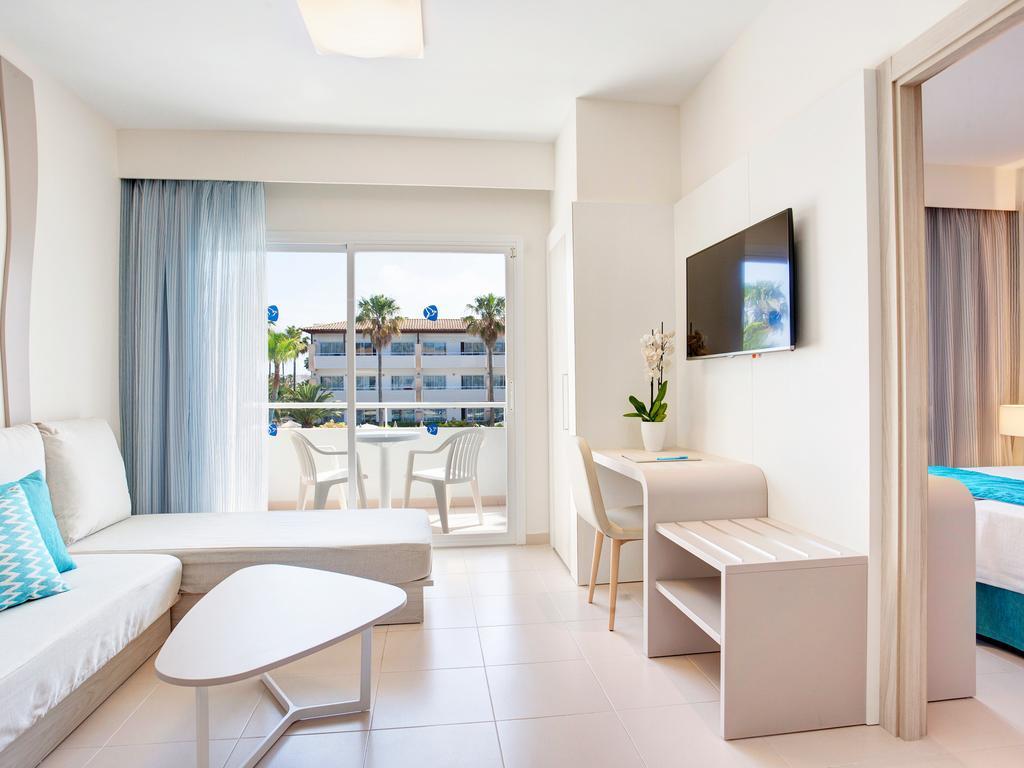 Grupotel Mallorca Mar Cala Bona  Esterno foto